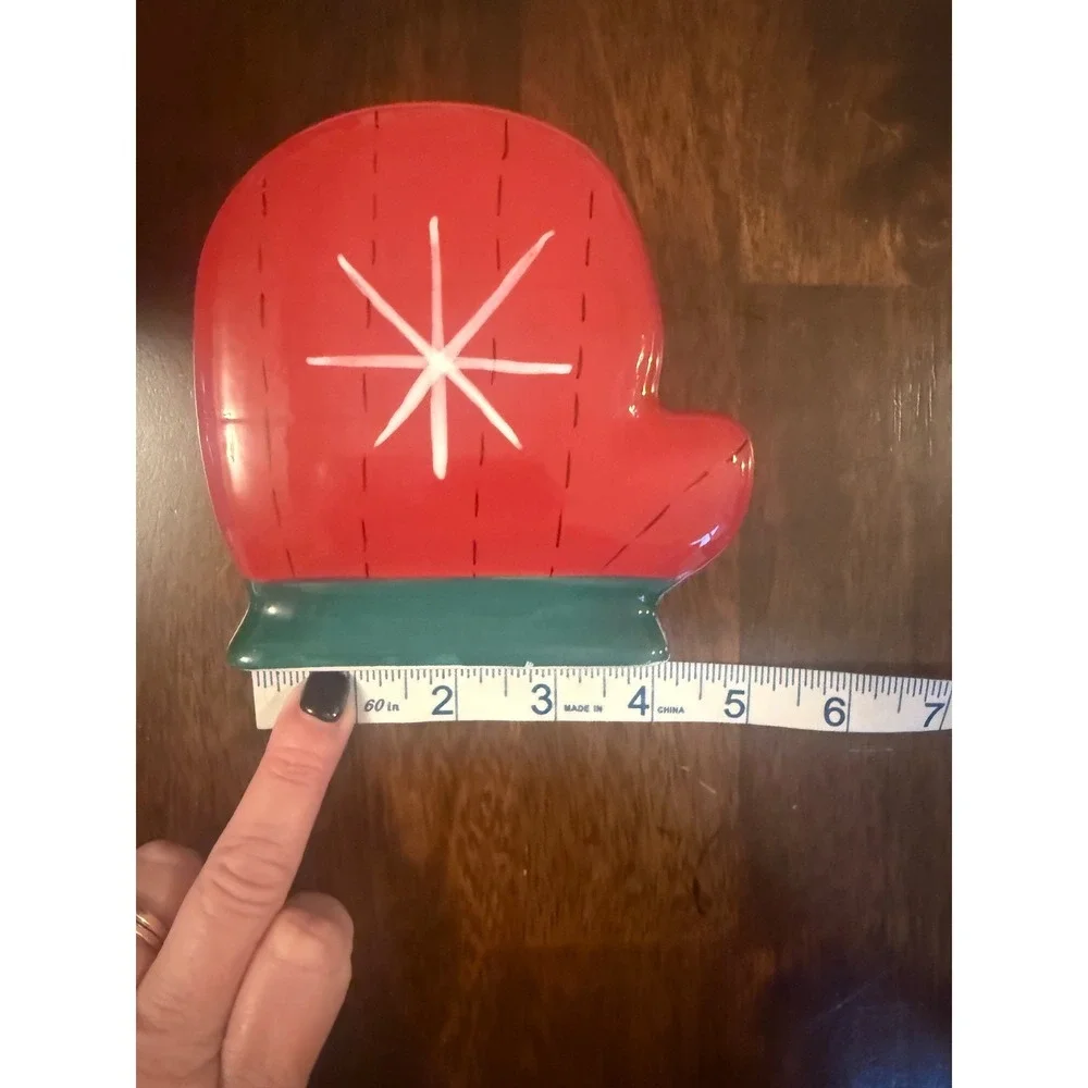 Pfaltzgraff‎ Holiday Magic Mitten Napkin Holder Christmas Decor